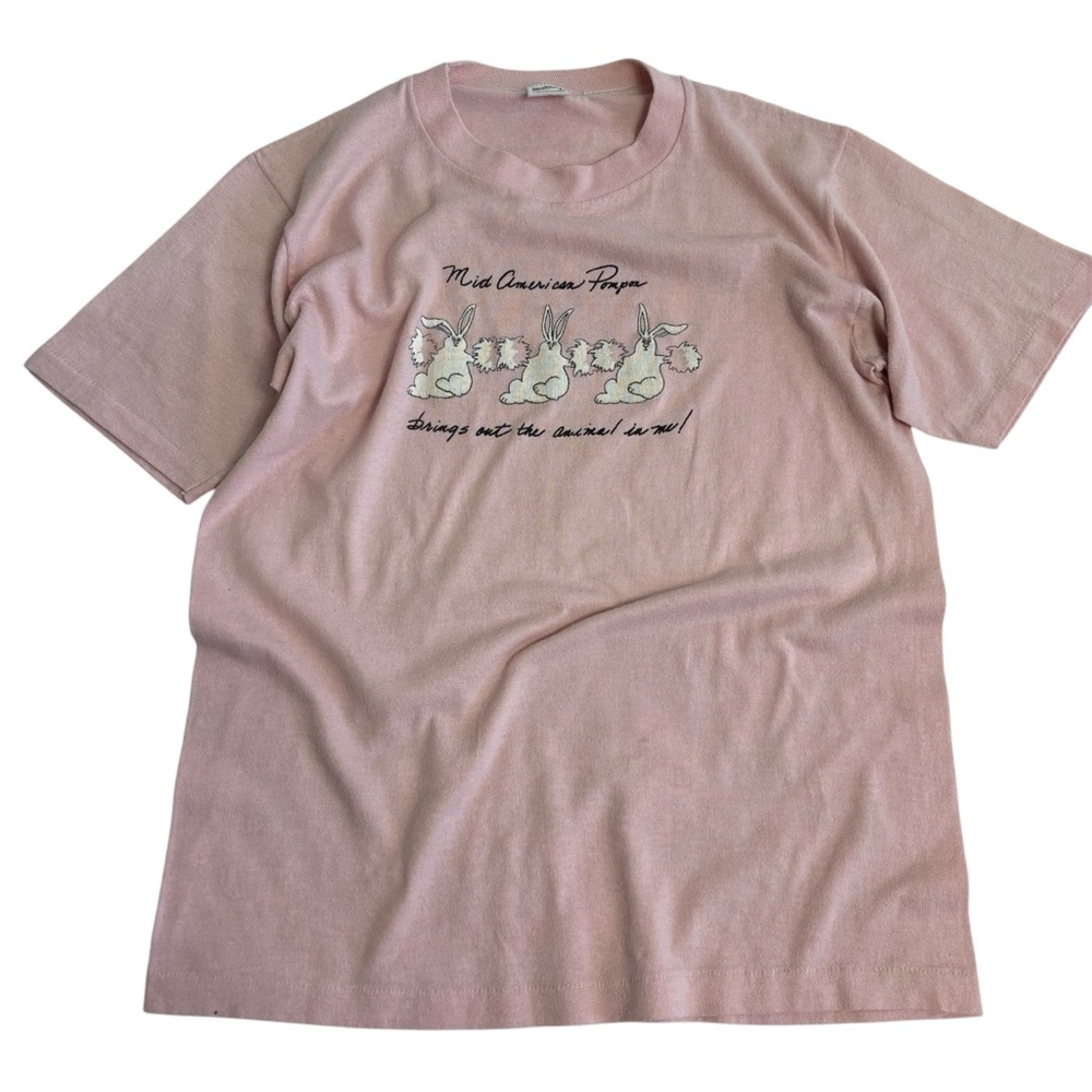 Vintage sportswear bunny graphic tee